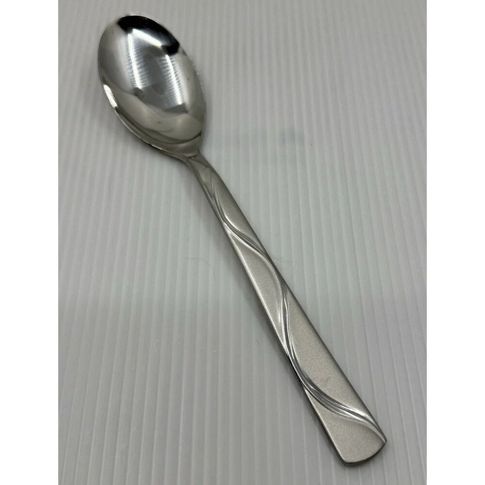 1 Cambridge Conquest 18/10 Stainless Serving Spoon  Replacements New In Packing